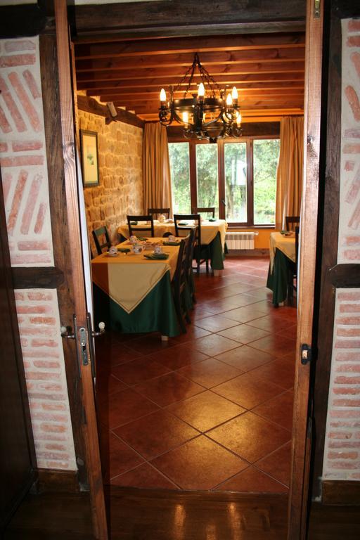 Posada La Villanita Novales Exterior photo