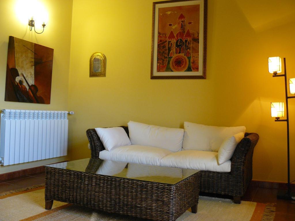 Posada La Villanita Novales Room photo